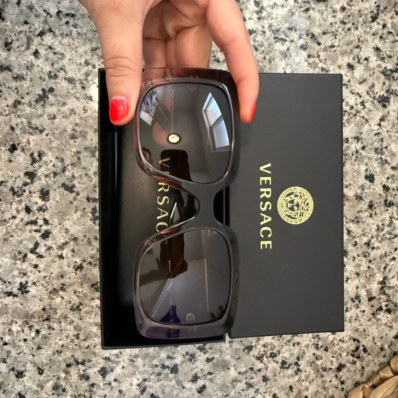 Versace Glasses - Picture 3 of 5